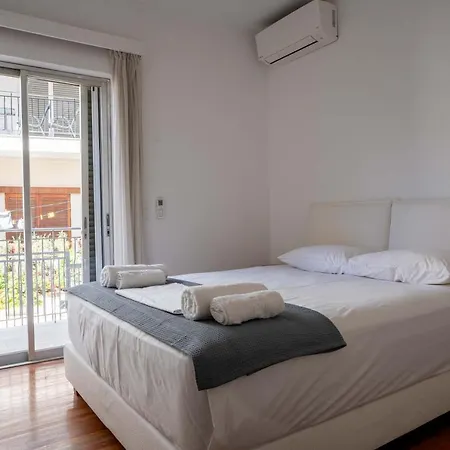 Lefkas Town Apartman *